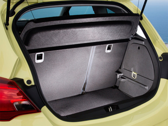 багажник трёхдверки Opel Corsa E