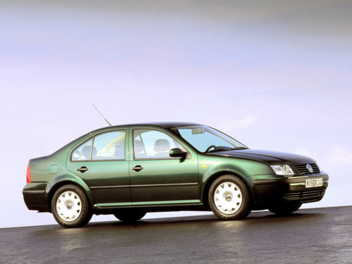 Изменённый вид Volkswagen Jetta 1999 года выпуска