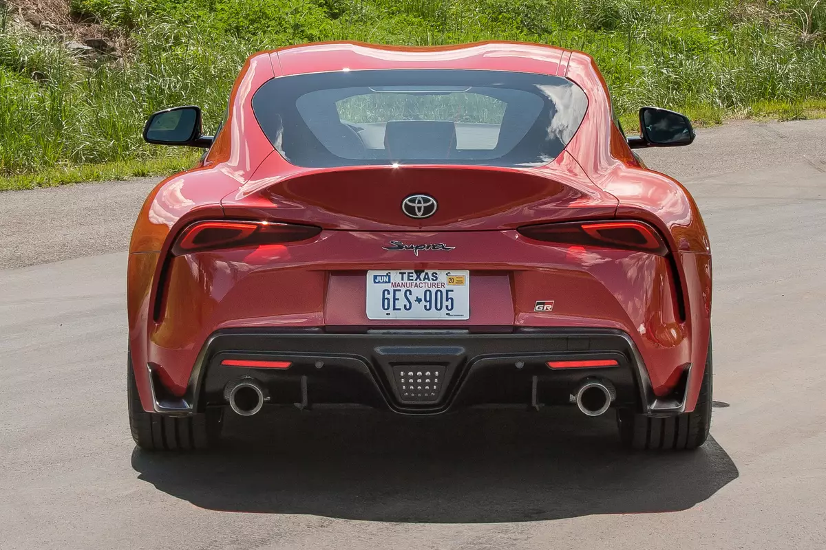 06-toyota-supra-2020-exterior--rear--red.jpg