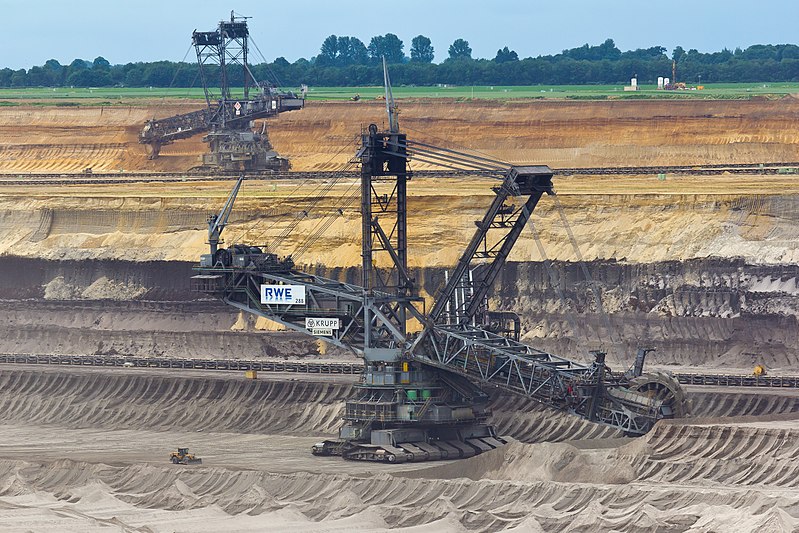 biggest machines bucket wheel