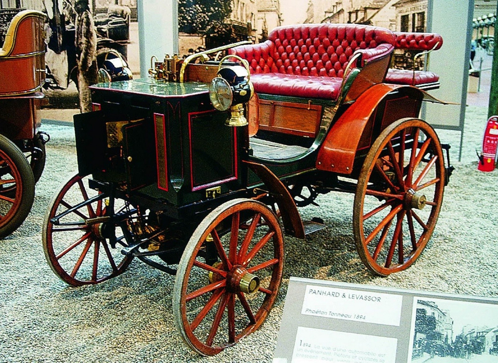 Французский экипаж Panhard-Levassor классической компоновки. 1894 год (фото автора)