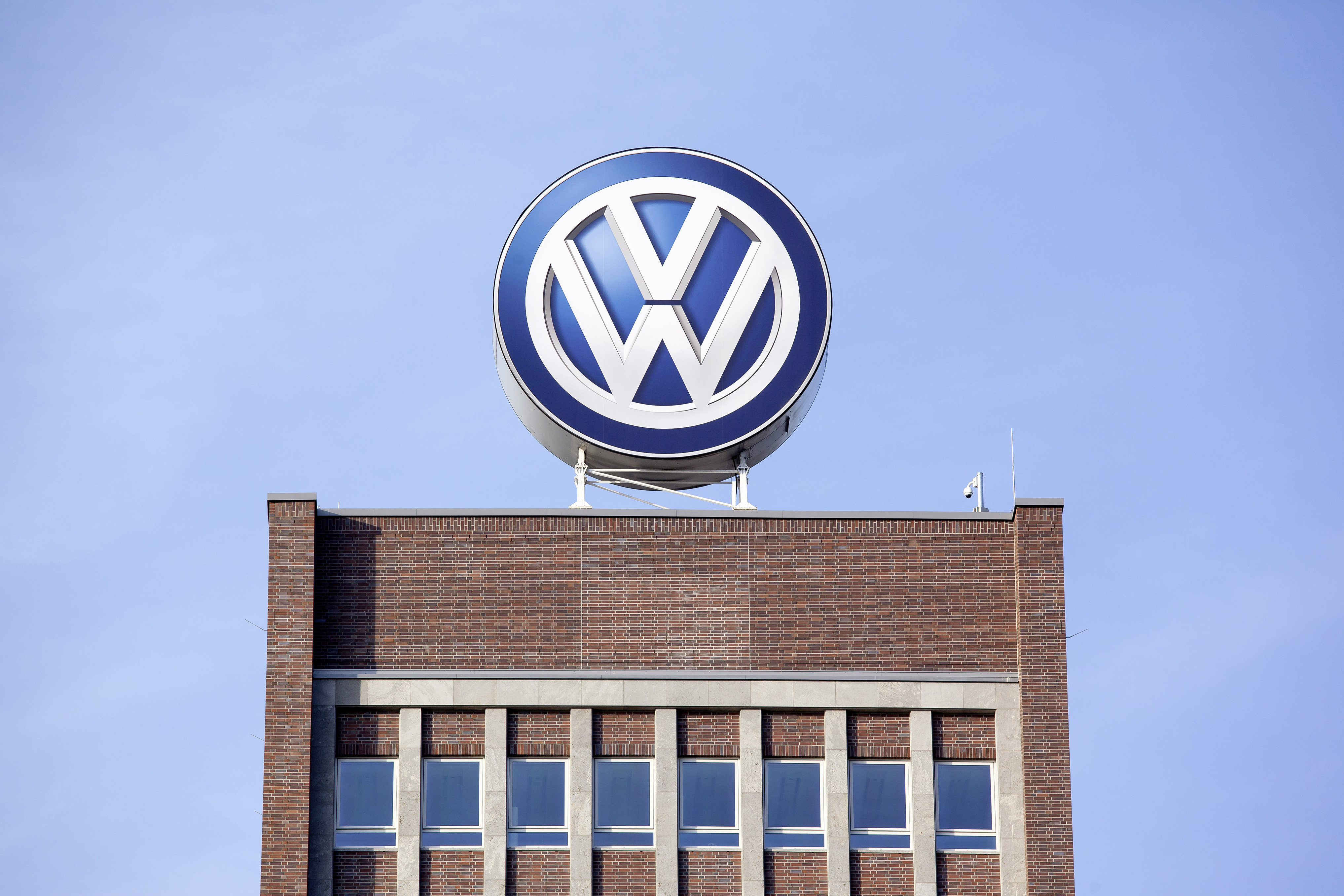 Volkswagen владеет компаниями