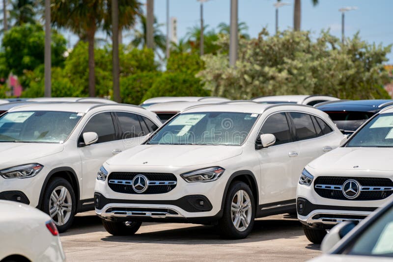 Mercedes Benz SUV for sale at a car dealership. Fort Lauderdale, FL, USA - August 16, 2020: Mercedes Benz SUV for sale at a car dealership stock photo