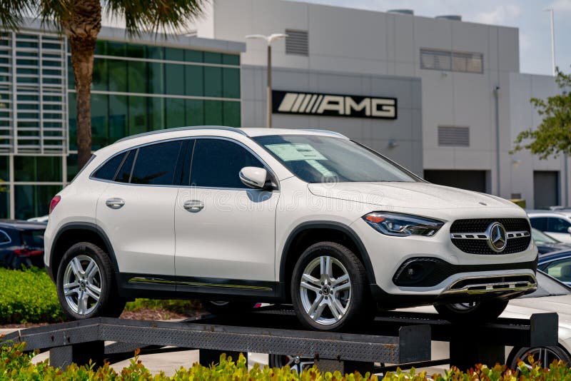 Photo of a new Mercedes SUV for sale at a dealership. Fort Lauderdale, FL, USA - August 16, 2020: Photo of a new Mercedes SUV for sale at a dealership stock photo