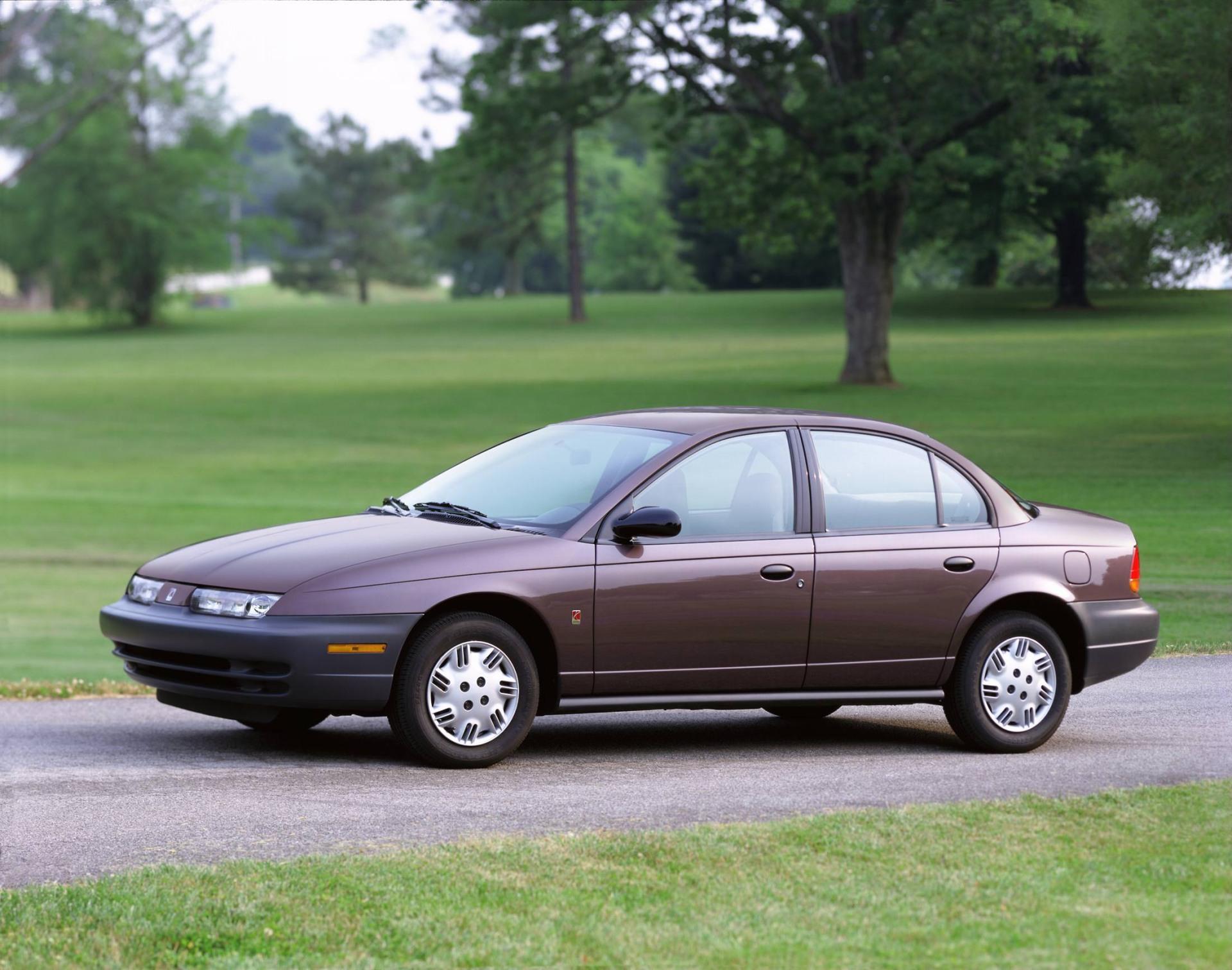 Авто сатурн фото. Седан Сатурн 1996. Saturn SL 1.9. Шевроле Люмина седан. Chevrolet Lumina седан 1995.