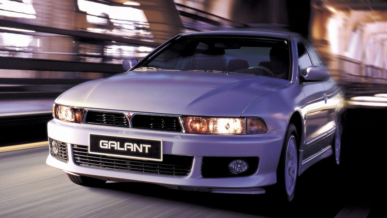 Первый в мире автомобиль оснащённый электронной системой непосредственного впрыска топлива Mitsubishi Galant